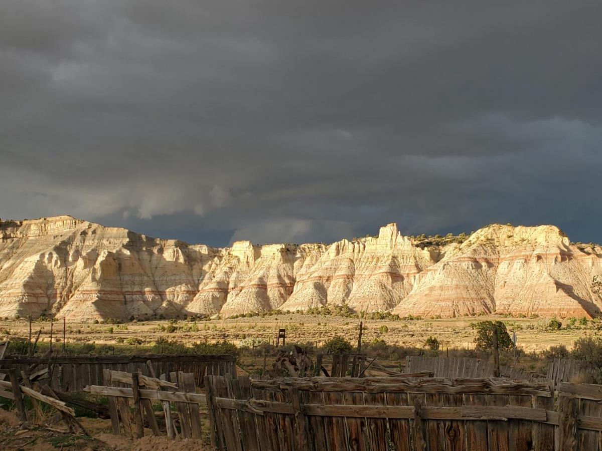Log Cottages At Bryce Canyon #2 キャノンビル エクステリア 写真