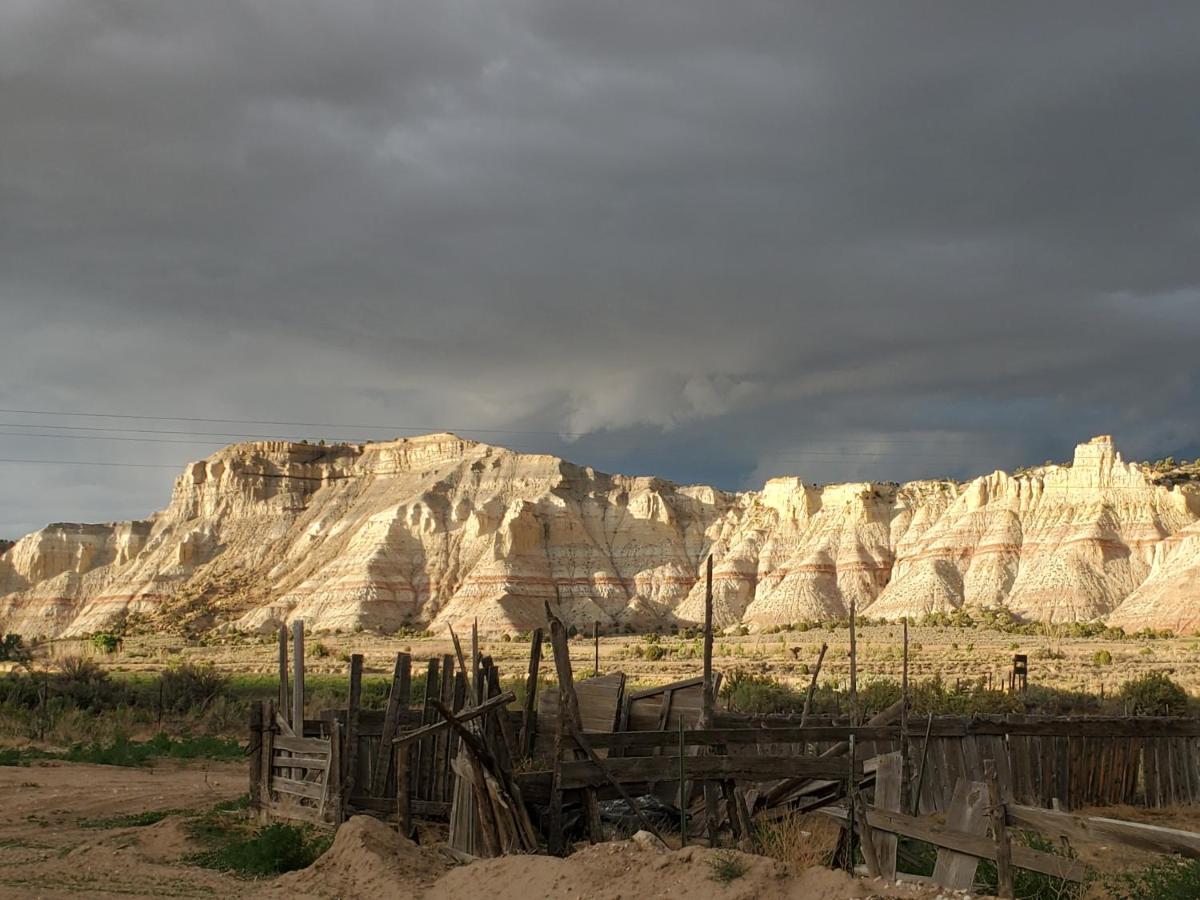 Log Cottages At Bryce Canyon #2 キャノンビル エクステリア 写真